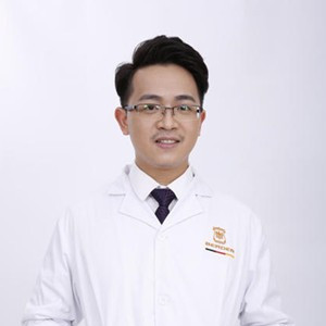 杨展强
