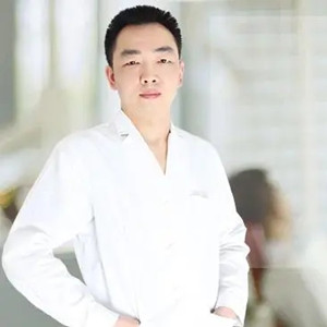 李连涛