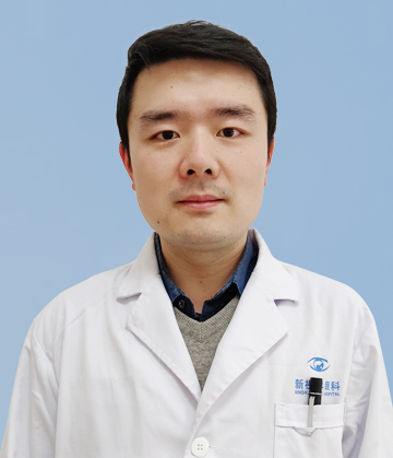 李科伟