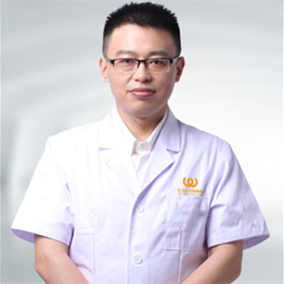 张健