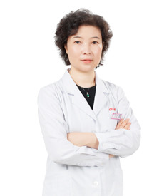 李彤彤