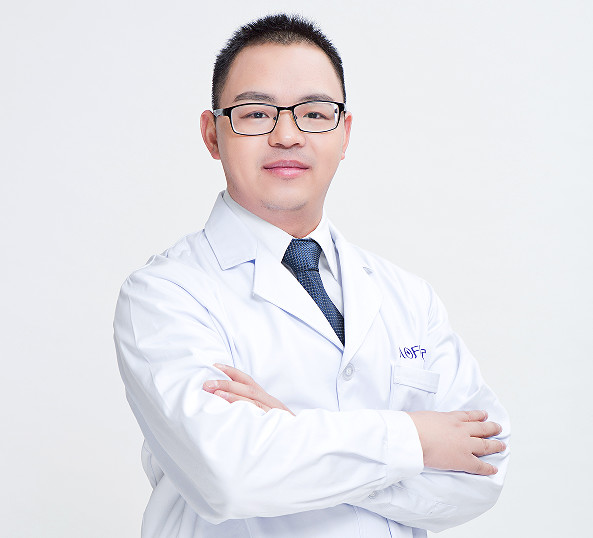 李华刚