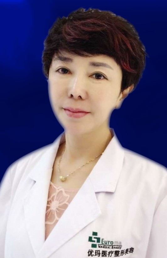 李爱丽