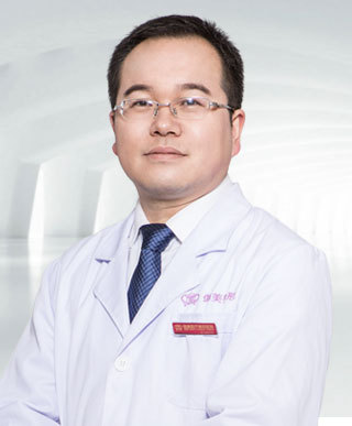 杨荣