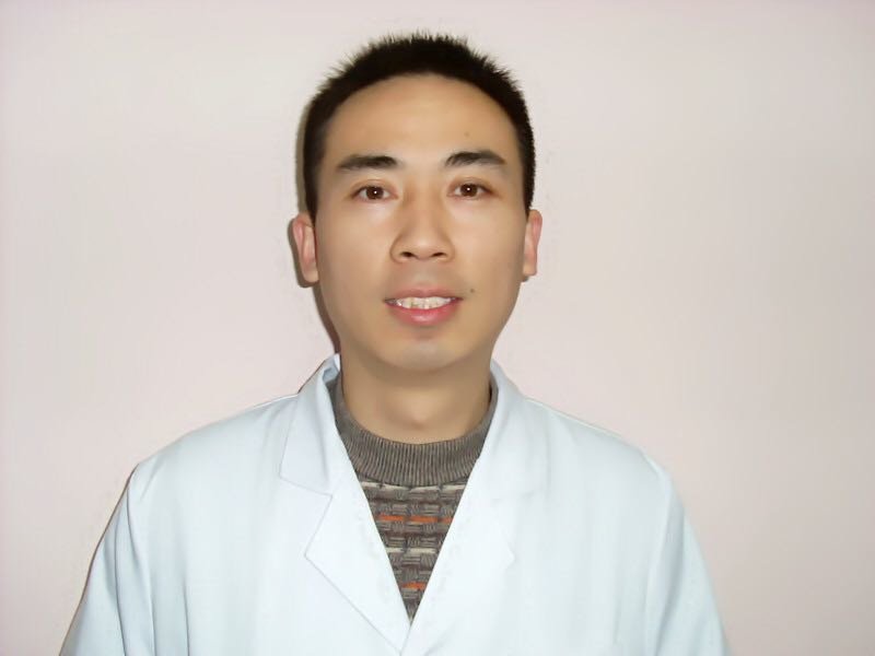 曹龙