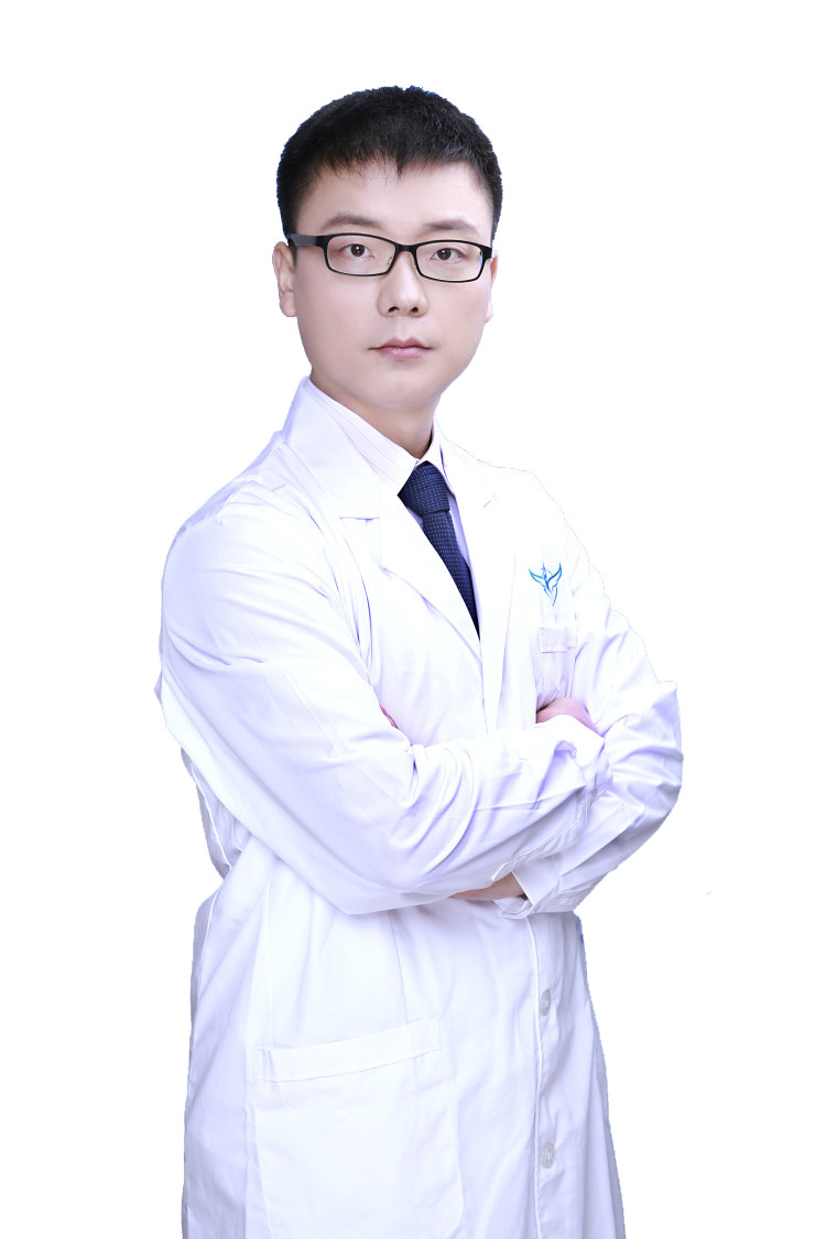 罗亮