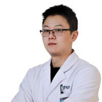 雷小凡