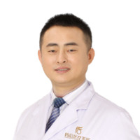 崔东