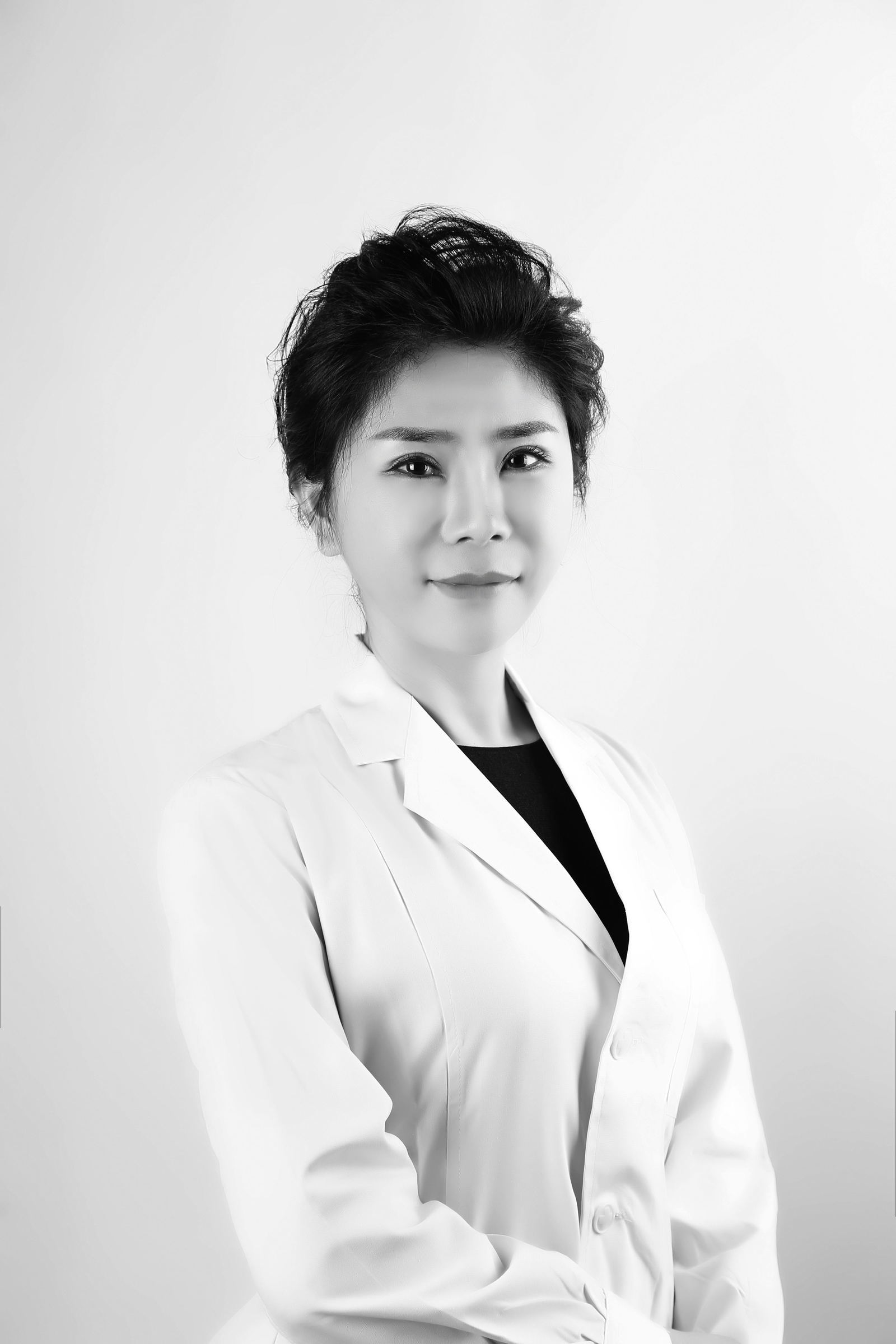 隽洪艳