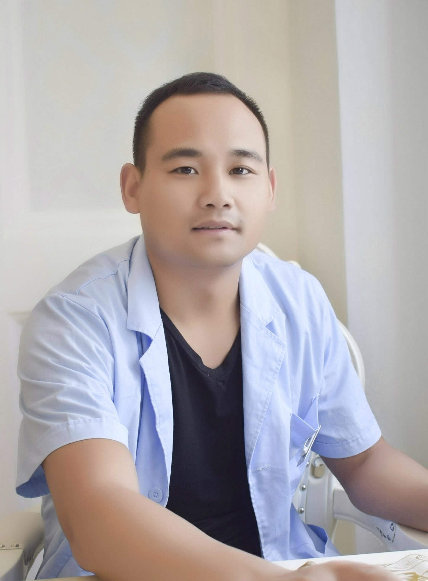 杨成