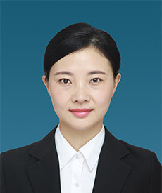 鲁莉英