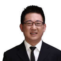 张玮