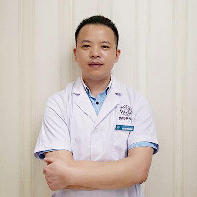刘秦