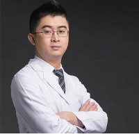 张伟彬