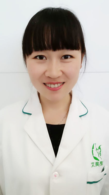屈小华