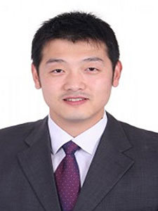 张旭东