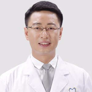 华志熙