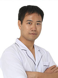 万郁华