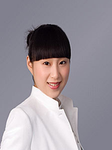 龚玲