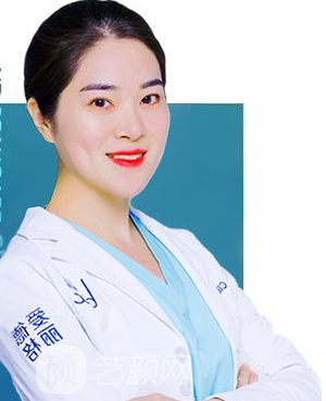 王鹤霏