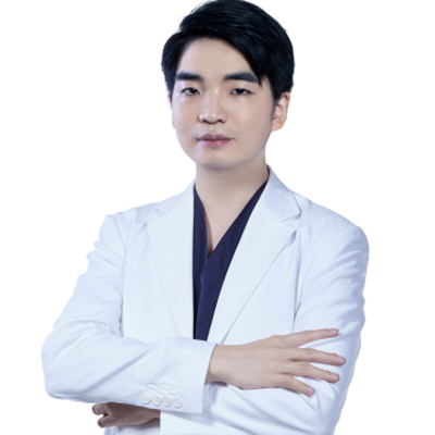 邹泽亚