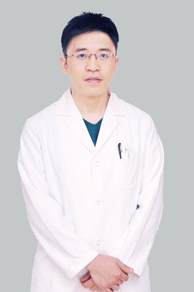 魏东