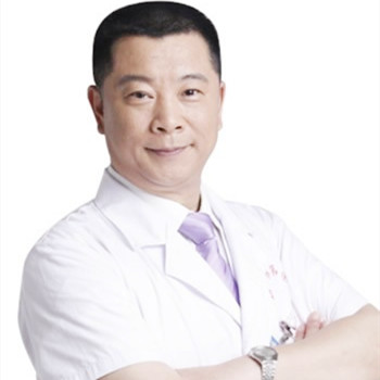 刘鸿