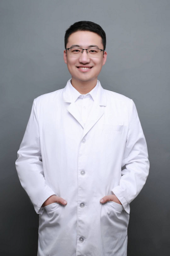 张明