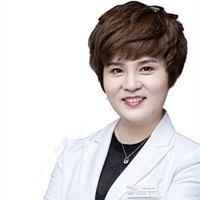 杨明玉